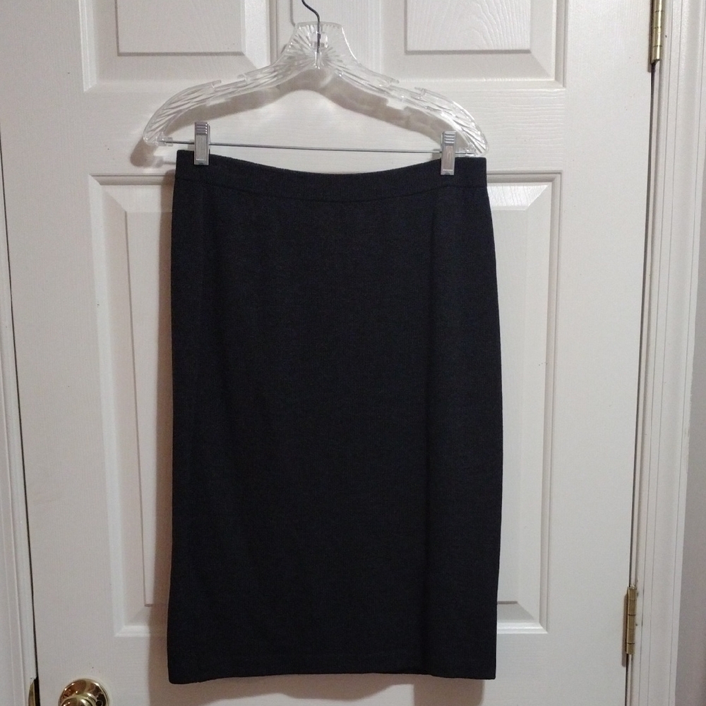 St. John Collection By Marie Gray Pencil Skirt Charcoal  Women's Size 10